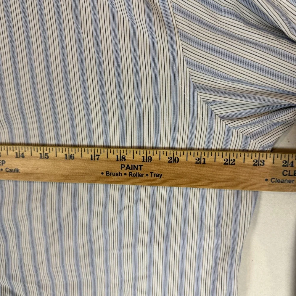 Banana Republic brand banana
